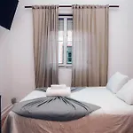 Vendégház Alameda *